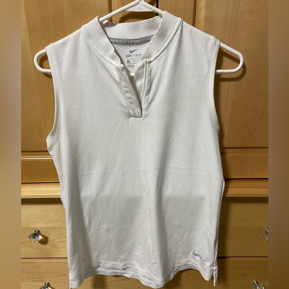 Nike tank top golf shirt - size M